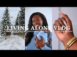 LIVING ALONE VLOG | Christmas Pictures, Life Update, Disco Party, Hot Pilates, Gingerbread Nails