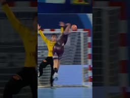 This finish is NASTY 🥵😳 #handball #håndbold #ehfel #elm