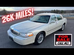 2005 Lincoln Town Car ONLY 26K Miles! Signature Limited FOR SALE by Specialty Motor Cars