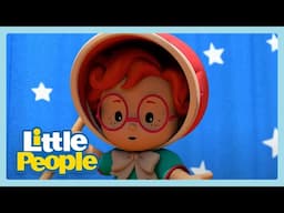 Different Makes The Wool Go Around | Little People | Wildbrain Little Jobs