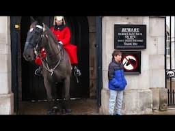 THE GUARD DIDN'T SEE AS  THE YOUNG BOY ALREADY INSIDE THE BOX