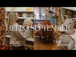 HELLO SEPTEMBER | Autumn Decor shop, Pumpkin Spice Latte's and a Walk at the Lake 🍂