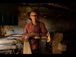 Robin Wood, wood turner. Edale, Derbyshire.