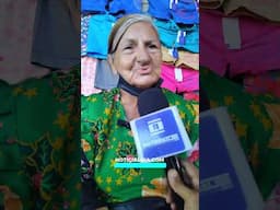 Amira, la "abuela árabe" que vende artesanía marabina en la Calle Derecha