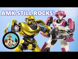 Yolopark's TF ONE continues to impress! AMK Cogged Bot Modes B-127 (Bumblebee), Elita-1