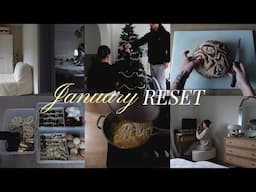 January (2025) RESET!!! weekly vlog // taking down this Christmas decor, New Year’s Day!!