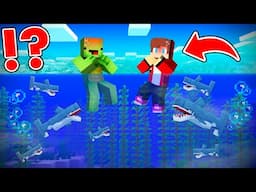 How JJ and Mikey Survived ONLY Underwater in Minecraft - Maizen Challenge