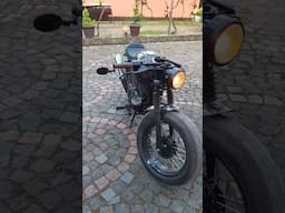 Bajaj boxer custom #bajajboxer #custommotorcycle #caferacer #bajaj