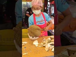 Thailand's amazing durian cutting master!!!