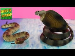 Safari Ltd Incredible Creatures Sidewinder Rattlesnake and cobra snakes toys videos for kids