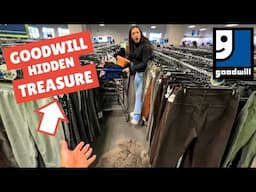 Reseller Couple Goes Thrifting When Goodwill Opens & THIS HAPPENS! HUGE Thrift Haul w Tons of Profit