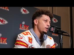 Patrick Mahomes tells of impact Alex Smith had on his career and growth as a quarterback