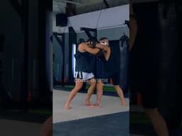 Defence #4: Head Movement  #boxing #learntofight #mma #fighttechniques #fightingtechniques #muaythai