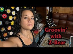 Groovin' with Z-Bear: HOW DOES IT FEEL?