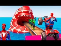 الأبطال الخارقين على دراجة نارية - Superheroes on a motorcycle ride on the Spider Mcqueen bridge