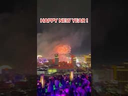 Best LAS VEGAS NEW YEARS FIREWORKS SHOW!