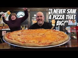 SHE NEVER SAW A PIZZA THAT BIG - I ATTEMPT IT SOLO