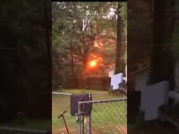 LIGHTNING STRIKE THE TRANSFORMER IN AMERICA, NO POWER TONIGHT? | #shorts