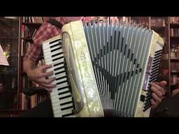 Queen "Bohemian Rhapsody" - accordion cover