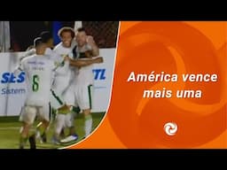 América vence mais uma