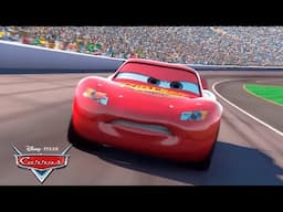 Relâmpago McQueen e Chick Hicks Competem pela Copa Pistão! | Pixar Carros