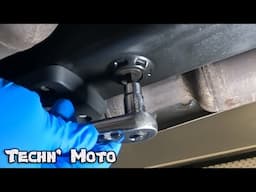 Engine Oil Change on a BMW K1600 GTL | Techn' Moto