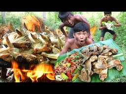 Survival Cooking Chicken Wings in the Wild | Primitive Boy's Authentic Wilderness Recipe!