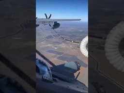 Helicopter Refuels in Mid-Air! SHOCKING Military Tech!

#Helicopter