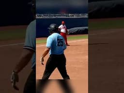 🇬🇹 Dennis Hurtarte with the NO DOUBTER and the bat flip at the WBSC Men's Softball World Cup