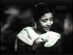 MEENA KUMARI as Child artist in LAL HAVELI(1944)