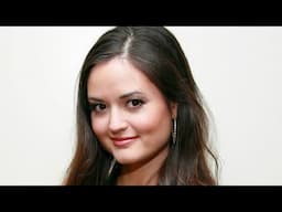 DANICA MCKELLAR SEXY PHOTOS: Pantyhose, Stockings, Tights,Heels, Mini Skirt,MiniDress