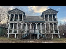 I Found a Creepy ABANDONED MANSION Hidden In The Woods for Over 40 Years!