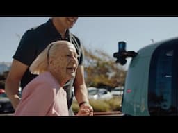 104-year-old takes a ride in a Zoox robotaxi