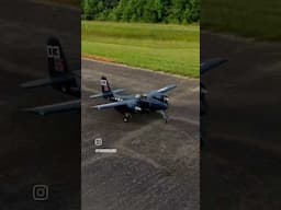 F7F Tigercat Landing #aviation #rc #rcplane