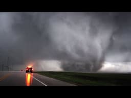 ANGRY Multi-Vortex Tornado in Elkhorn Nebraska