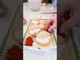 The Best Strawberry Cream Puffs!! #recipe #valentinesday