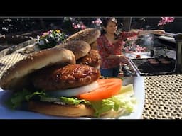 Delicious Grilled Turkey Burgers Recipe