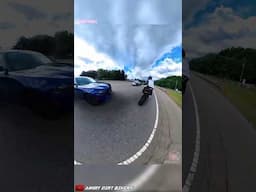 Highway Police Patrol Goes Agressive on Bikers