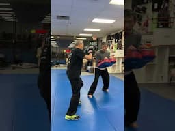 18 count Muay Thai long combination sequence