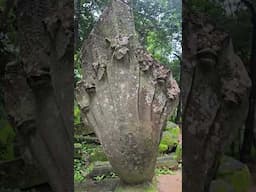 Dragon status in front of Boeung Mealea temple #boeungmealeatemple #nature