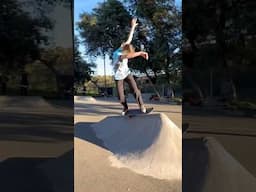 Front Hurricane Spine, Back Noseblunt Rock Piv Santa Rosa DIY - Kasci Woolf #skateboarding #shorts