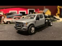 1:64 2020 f550 switch n go truck