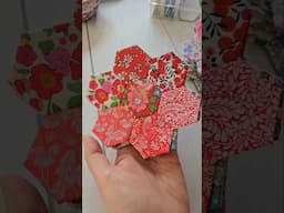 Sharing some of the 1" hexagons I've been slowly sewing together #englishpaperpiecing #epp #quilting