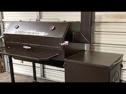 Reverse flow smokers with griddle top