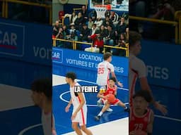 Aaron Towo-Nansi n’a peur de rien 😳 #basketball #shorts #sports