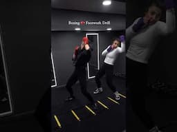 One of my favorite boxing 🥊 footwork drills (uppercuts & slips) [female boxing] #boxingtraining