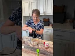 Making the easiest cake I bake | Great grandmother teaches you how to make an easy cake to impress