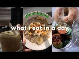 ✨ What I eat in a day ✨ Plant based meals, mom life, haven't gone grocery shopping in two weeks 🌱