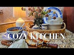 COZY KITCHEN DECORATE WITH ME 2025 | Thrifted & Vintage Home Decor