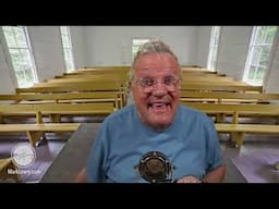 01-31-25 #MarkLowry on #JustWhenever right now! Sit up straight and sing!!